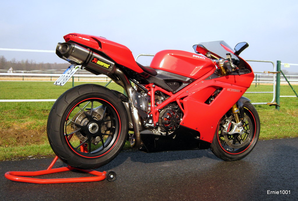 [Bild: qau6g2rg.jpg]